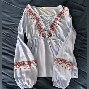 Puffer sleeve blouse